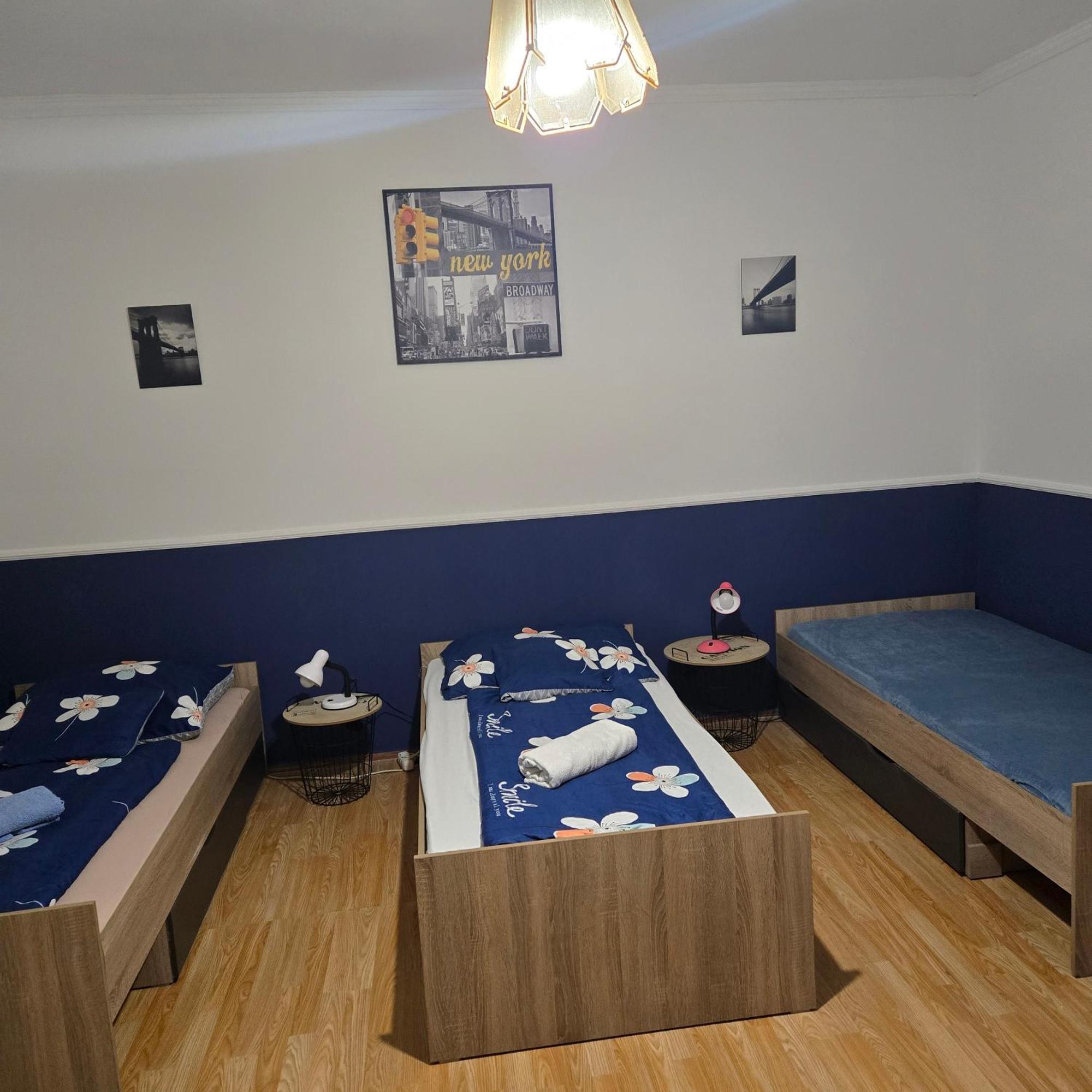 Orsi Apartman / Vendeghaz Kecskemet Luaran gambar