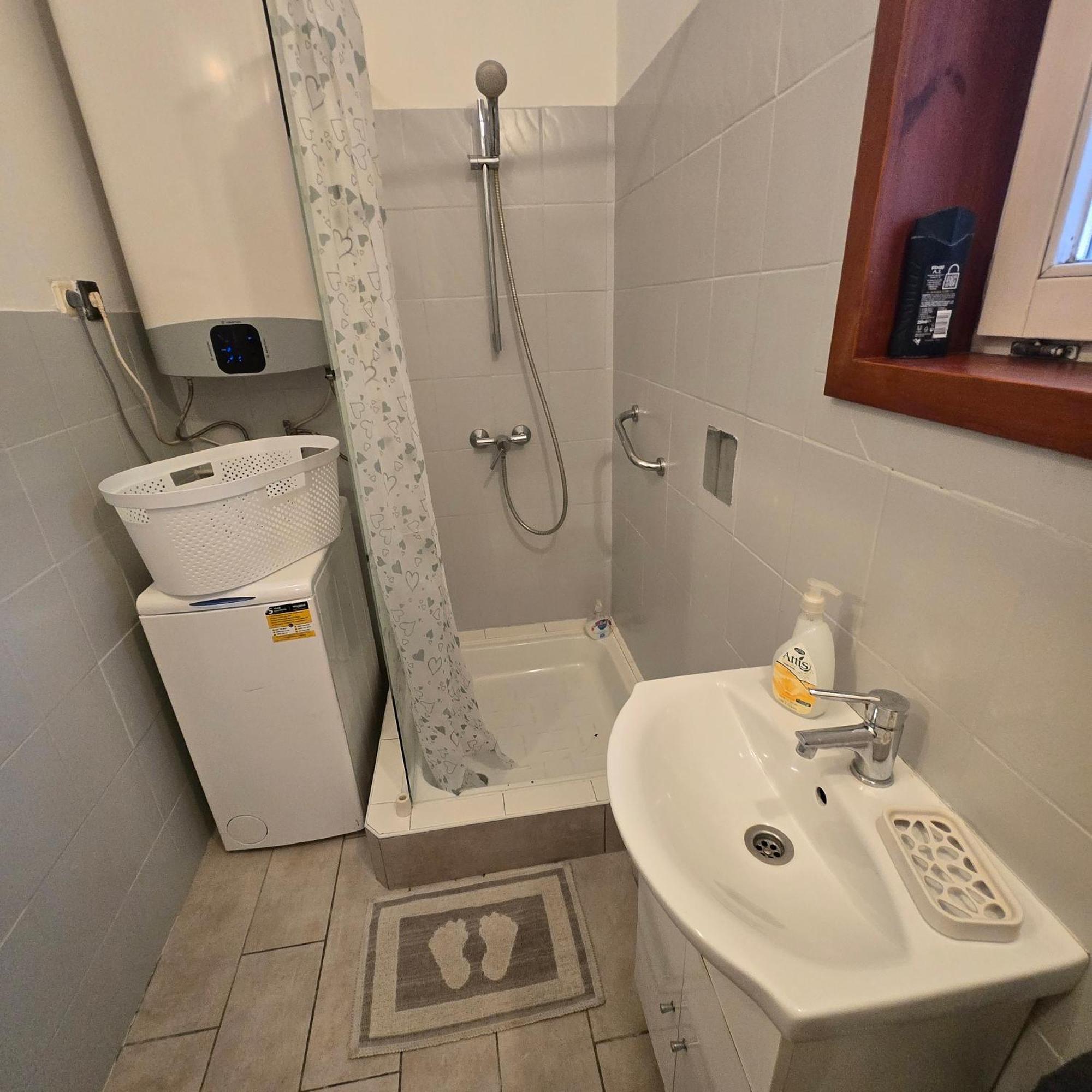 Orsi Apartman / Vendeghaz Kecskemet Luaran gambar